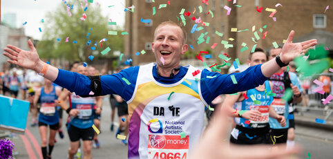 Congratulations to all #TeamAutism runners who did a fantastic job yesterday raising money for the National Autistic Society at the London Marathon! // Photos by www.sportsphotographer.co.uk | @sportsphotographyuk